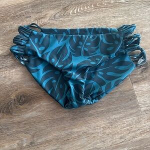 MIKOH Women's Small Barcelona Fuller Coverage Skinny String Bottom Island Abyss